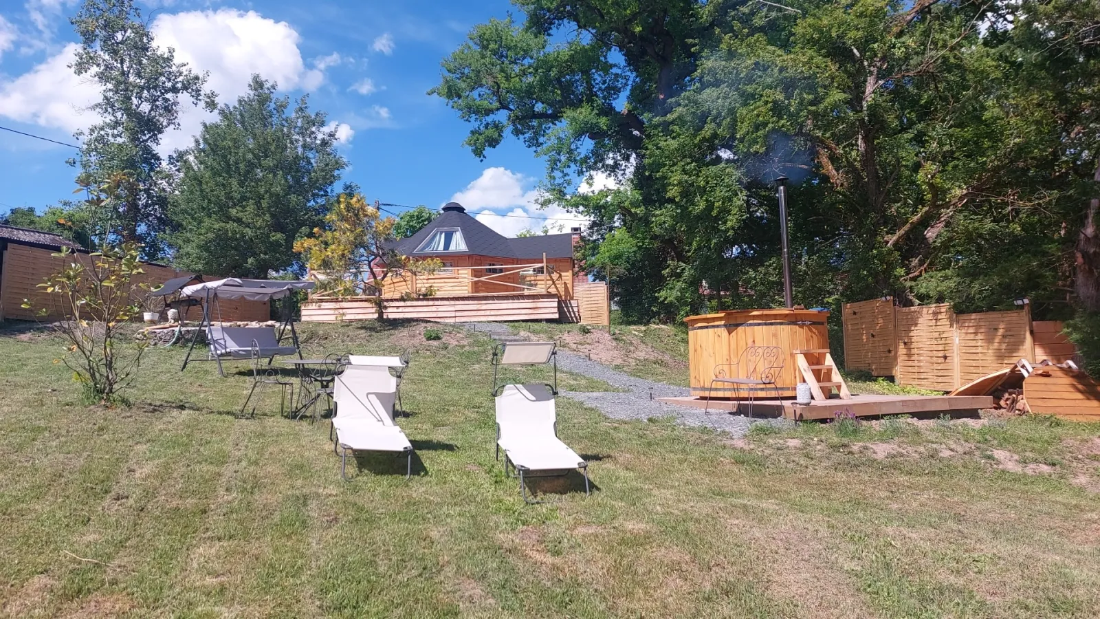 Auvergne Kota et bain nordique (kota), Brugheas