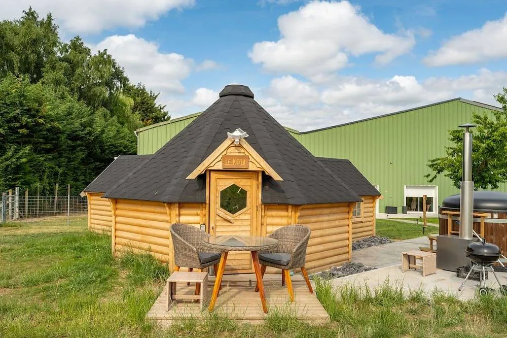 Kota de la Ferme du Moulin de Bois (kota), Farbus