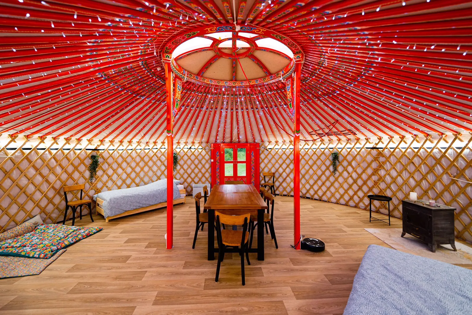Moonyurt (yourte traditionnelle), Gannat