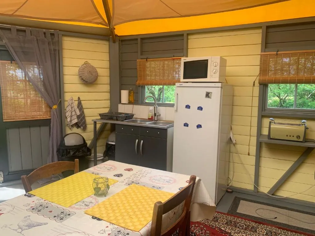 The Yurt at Les Forges, Saint-Sornin-la-Marche : image 5