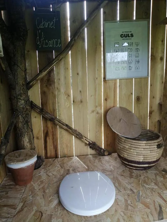 Tipi de Monthault, Monthault : image 2