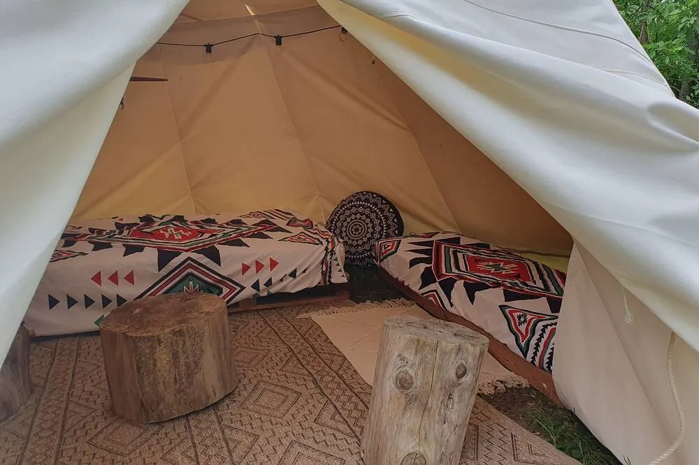 Tipi des Apaches (tipi), Moulayrès