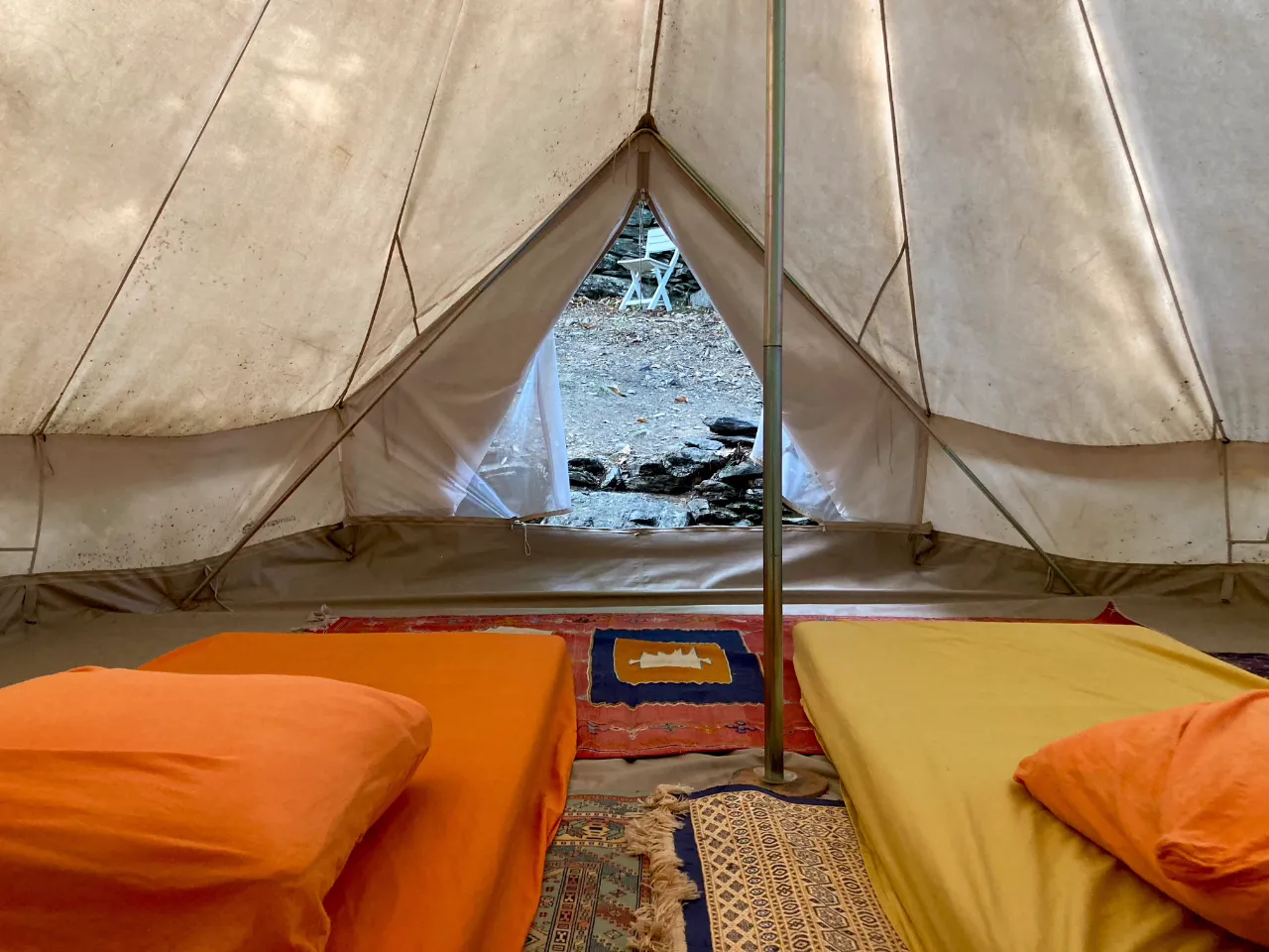 Tipi en forêt de châtaigniers, Dompnac : image 5
