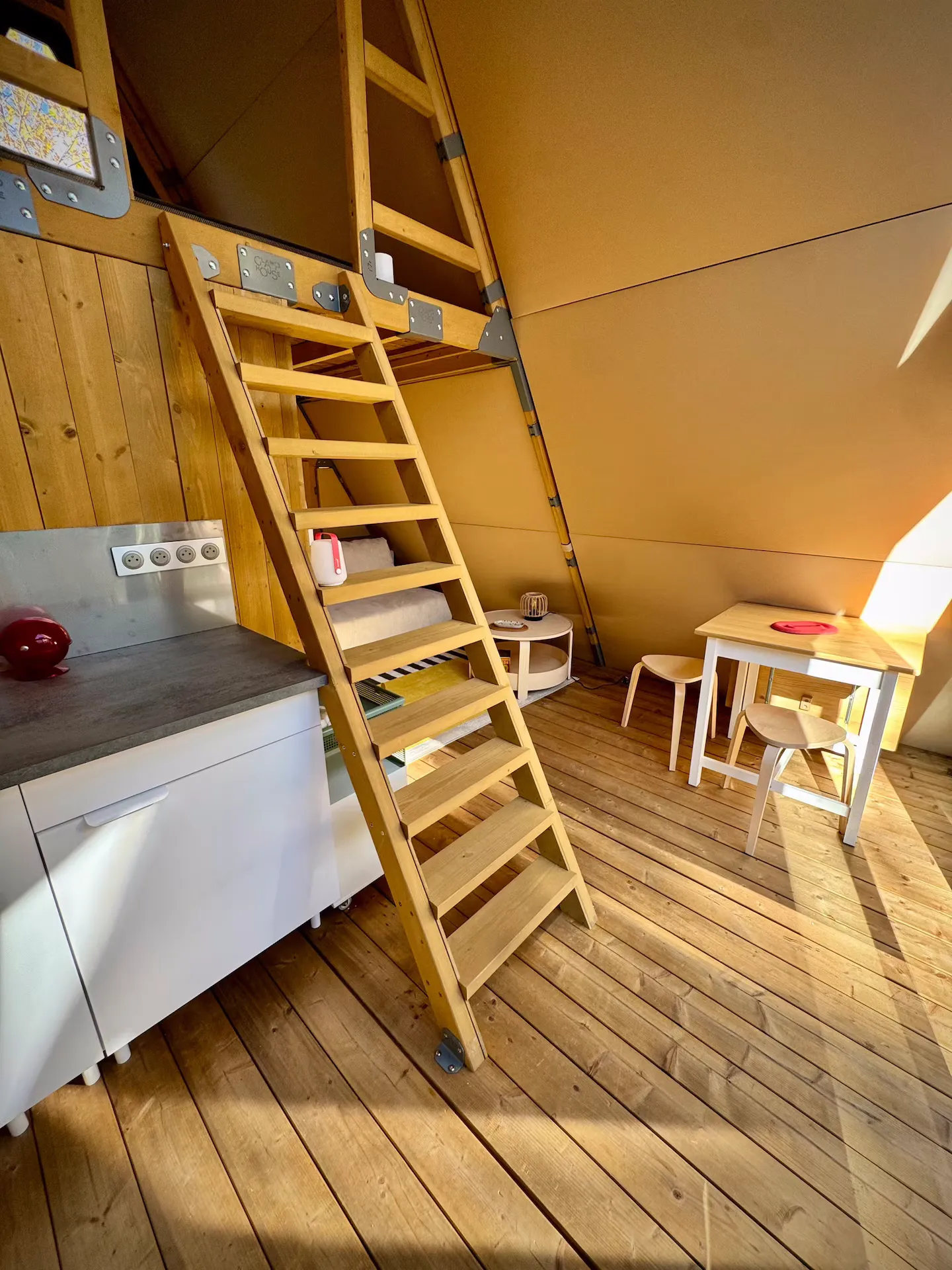Tipi Lodge Glamp Marguerite, Le Boulou : image 4