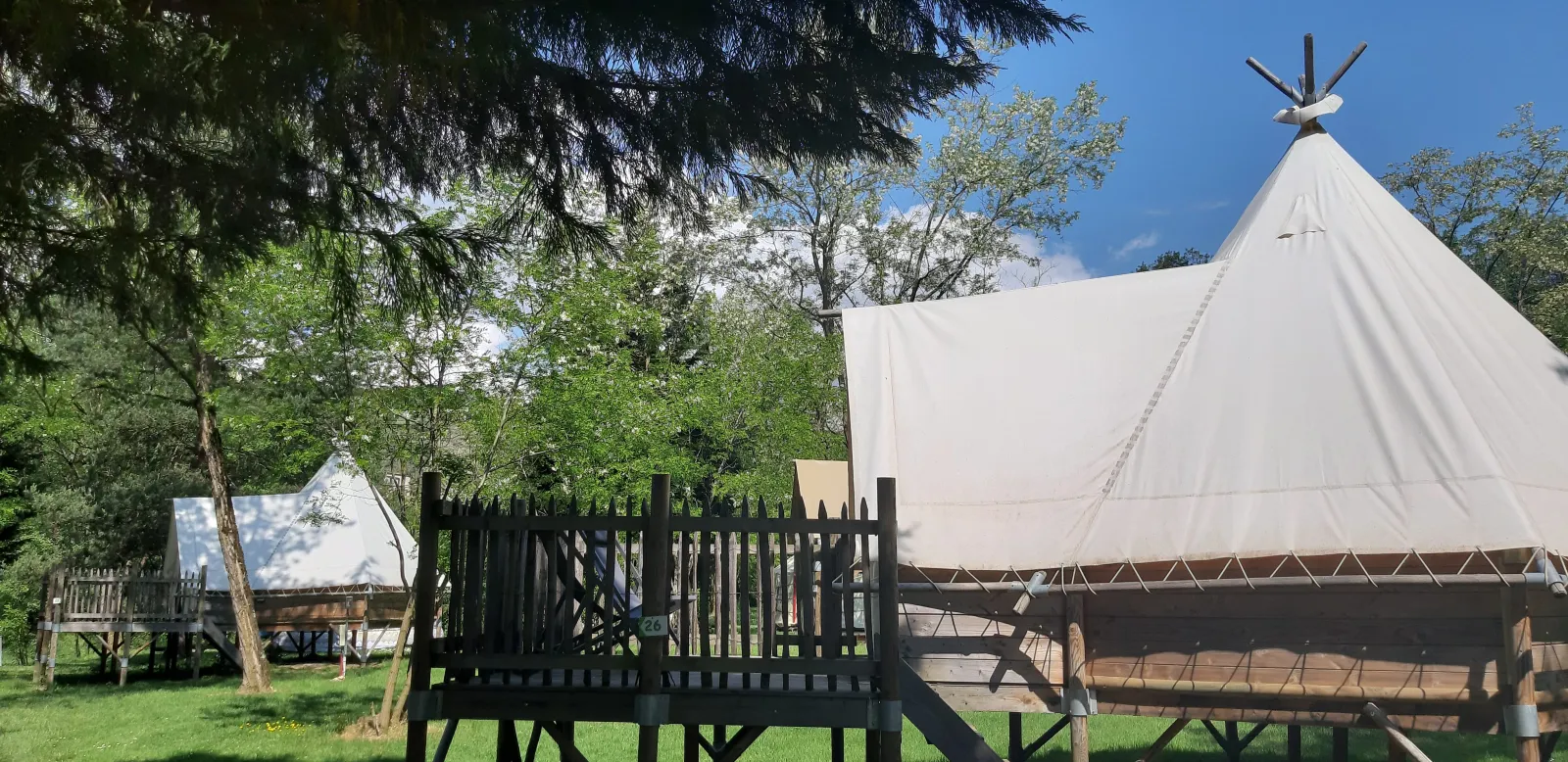 Tipi-Lodge sur pilotis du Viaduc, Arlebosc : image 3