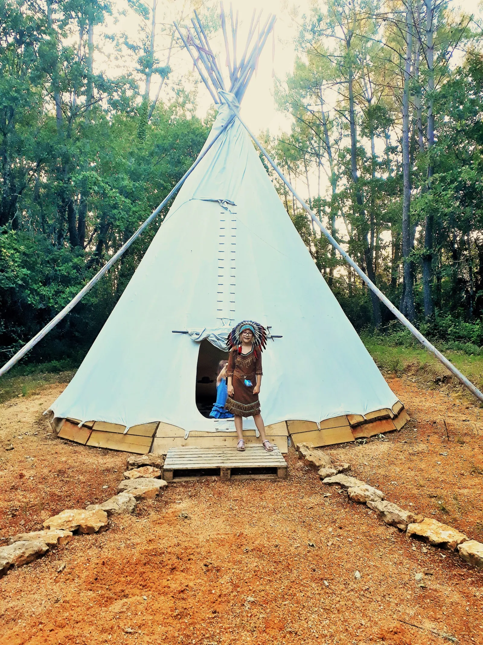 Tipi Navajos du Grand Peuch, Les Farges : image 2
