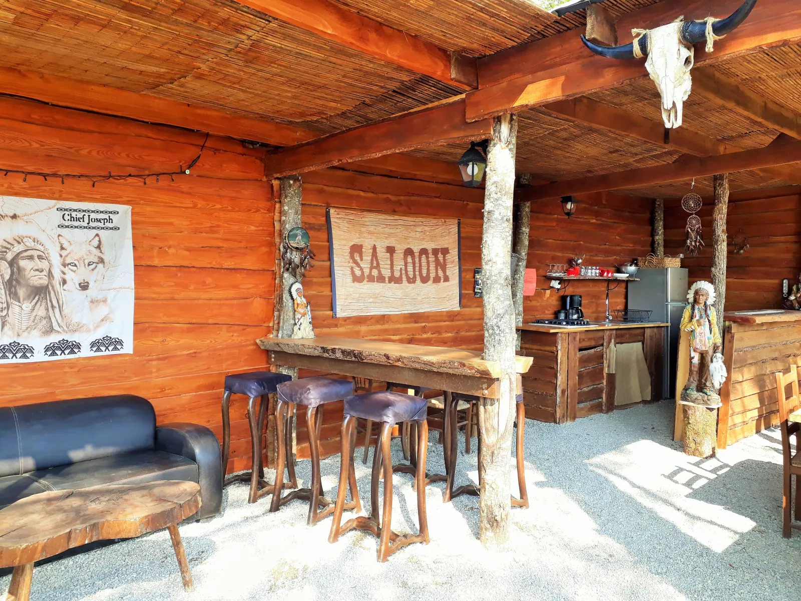 Tipi Navajos du Grand Peuch, Les Farges : image 5