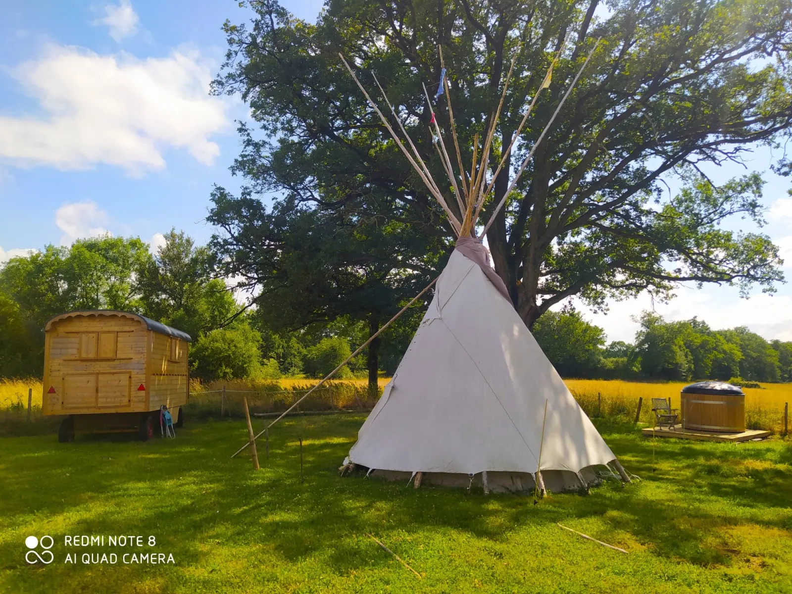 Tipi Sioux Cochise du Clos de l'Isop (tipi), Saint-Martial-sur-Isop