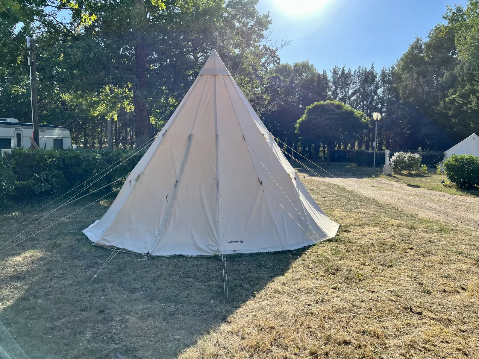 Tipi Tips de la Rivière Dorée, Bagneaux-sur-Loing : image 3