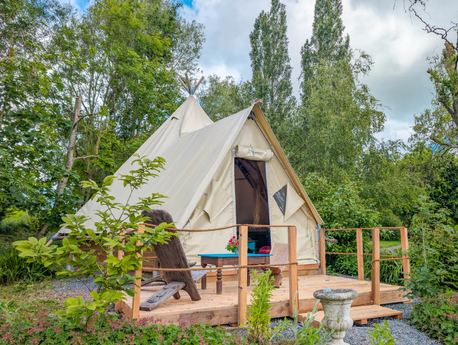 Tipi Trappeur trois places (tipi), Caumont-sur-Aure