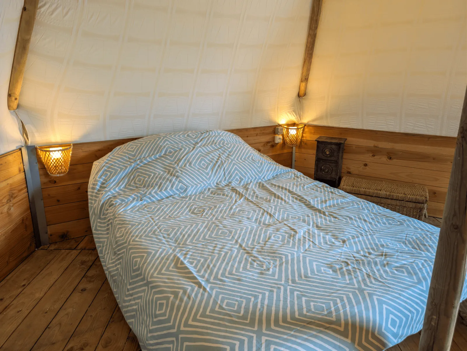 Tipi Trappeur trois places, Caumont-sur-Aure : image 5