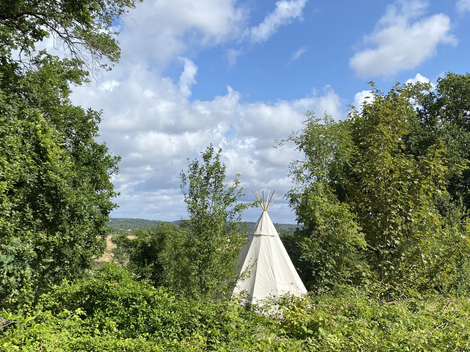 Le Tipidylle de la Rochardière (tipi), Savonnières