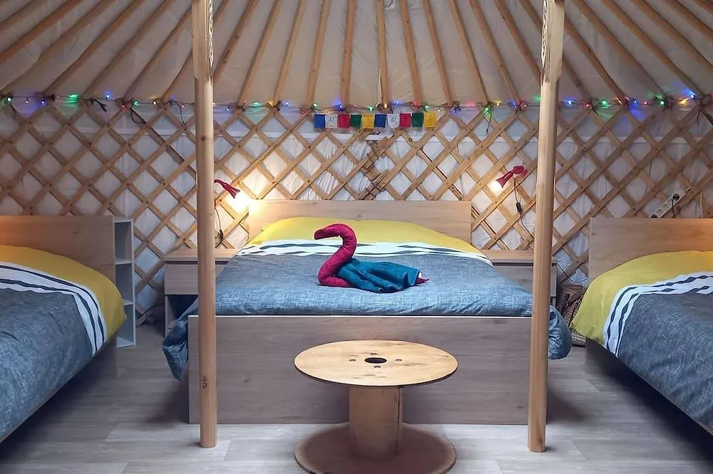 Yourte autonome de Peri, Peri : image 2
