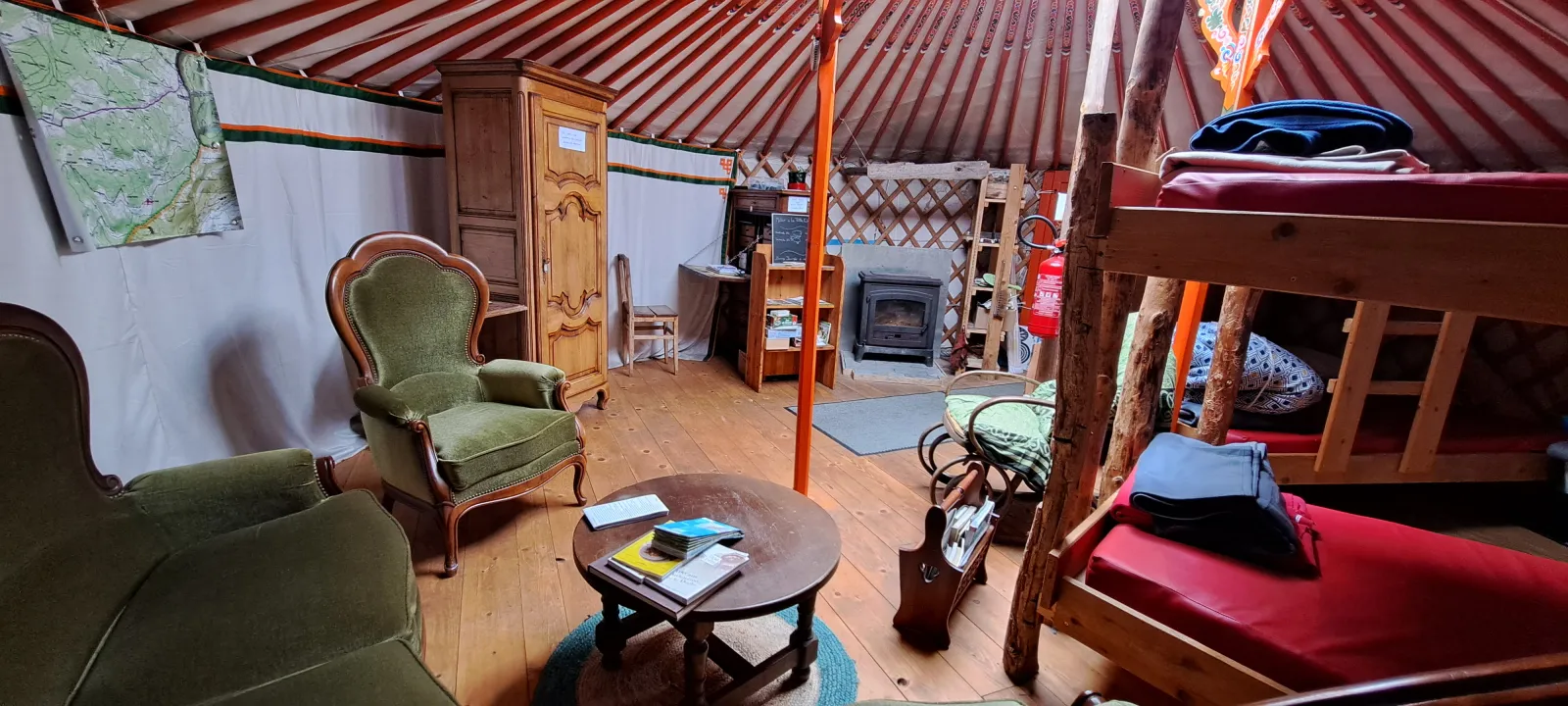 Yourte chalet, Rochejean : image 3