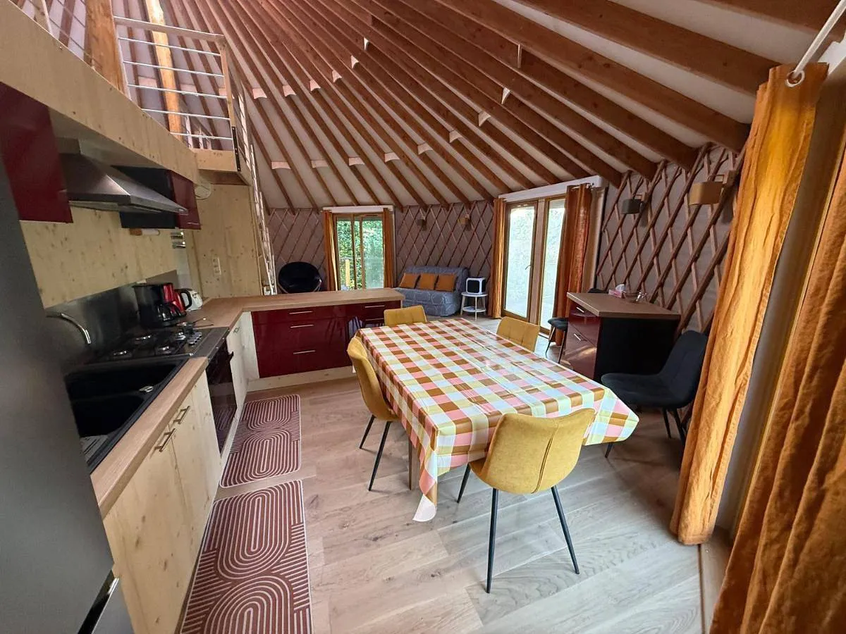 Yourte contemporaine du Scorff, Pont-Scorff : image 3