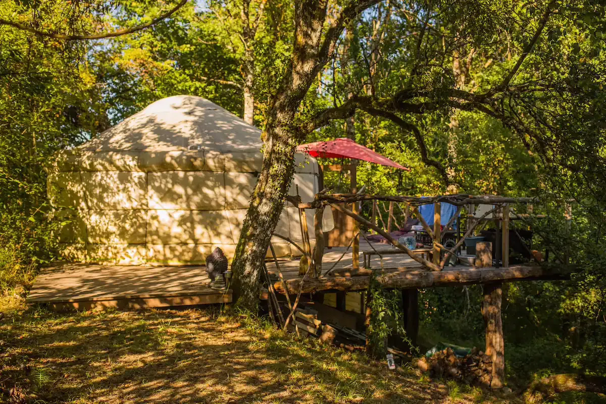 Yourte d'Aurore (yourte contemporaine), Monnetier-Mornex