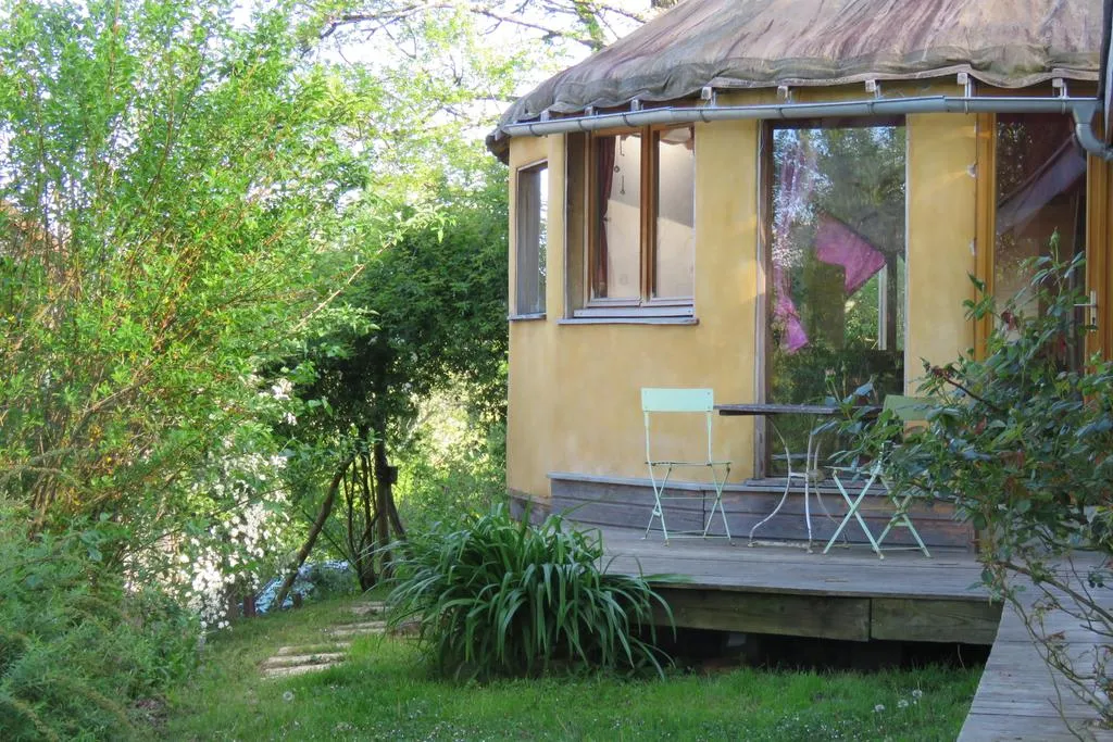 Yourte d'Esquillot en forêt, Sainte-Croix-Volvestre : image 2