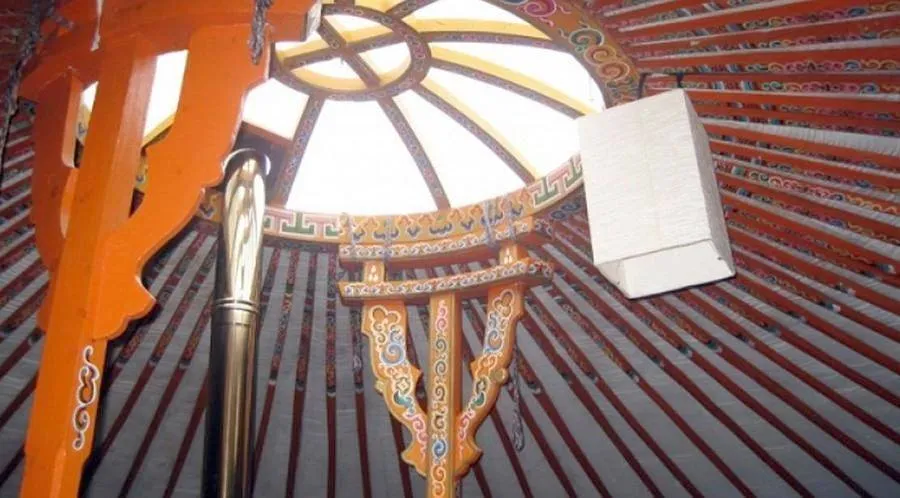 Yourte de Céré-la-Ronde, Céré-la-Ronde : image 5