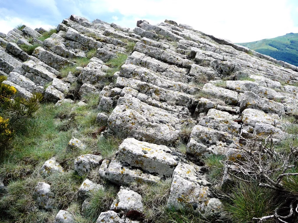 Yourte des volcans, Saint-Pierre-de-Colombier : image 2
