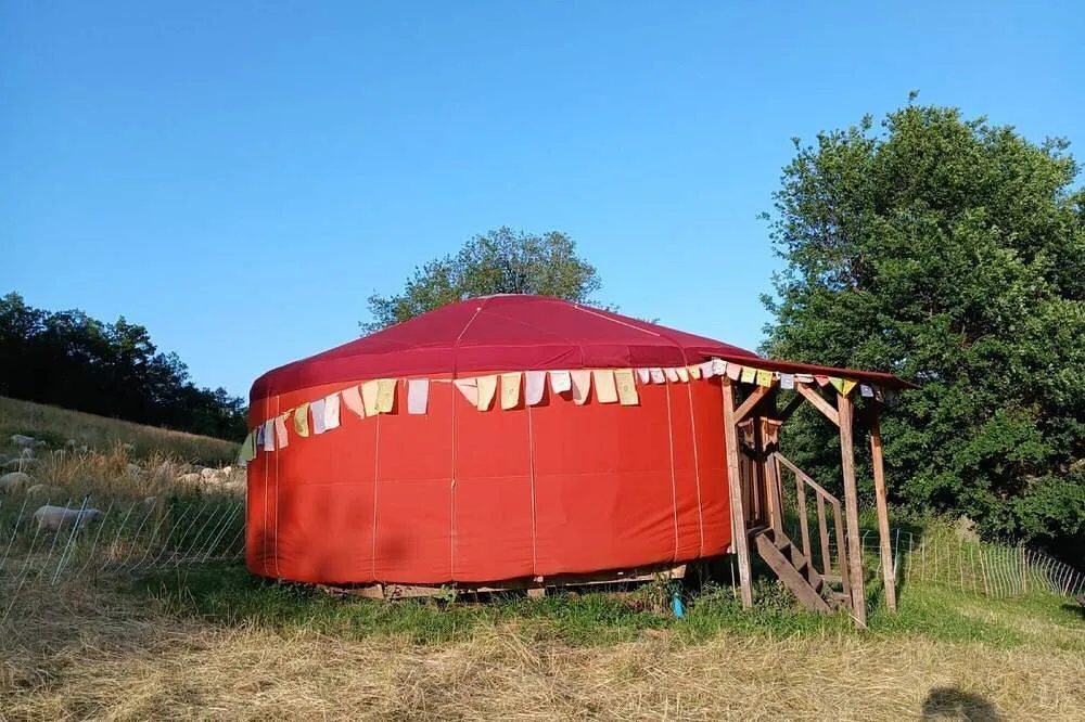 Yourte du Tibet, Beaulieu : image 3
