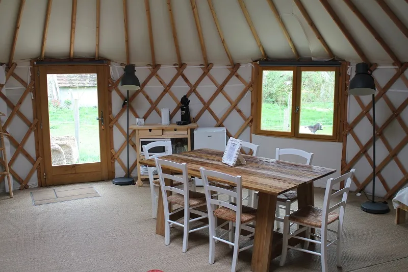 Yourte famille nombreuse du Family Ecolodge, Batilly-en-Puisaye : image 4