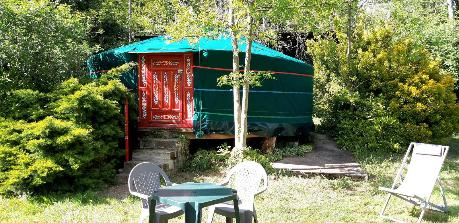 Yourte mongole en amoureux du Viaduc, Arlebosc : image 2