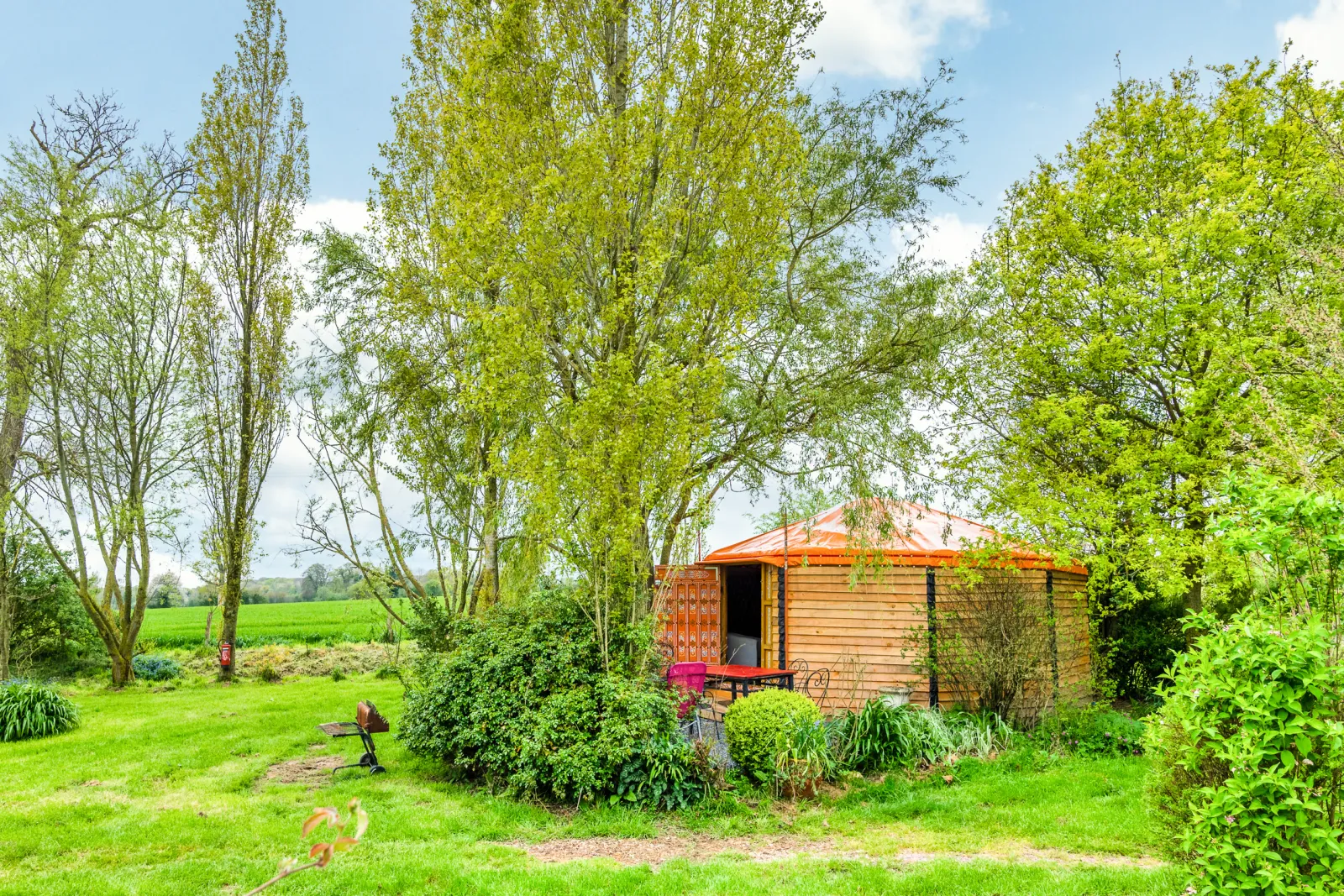Yourte Orange d'Au Bonheur Nomade (yourte contemporaine), Caumont-sur-Aure