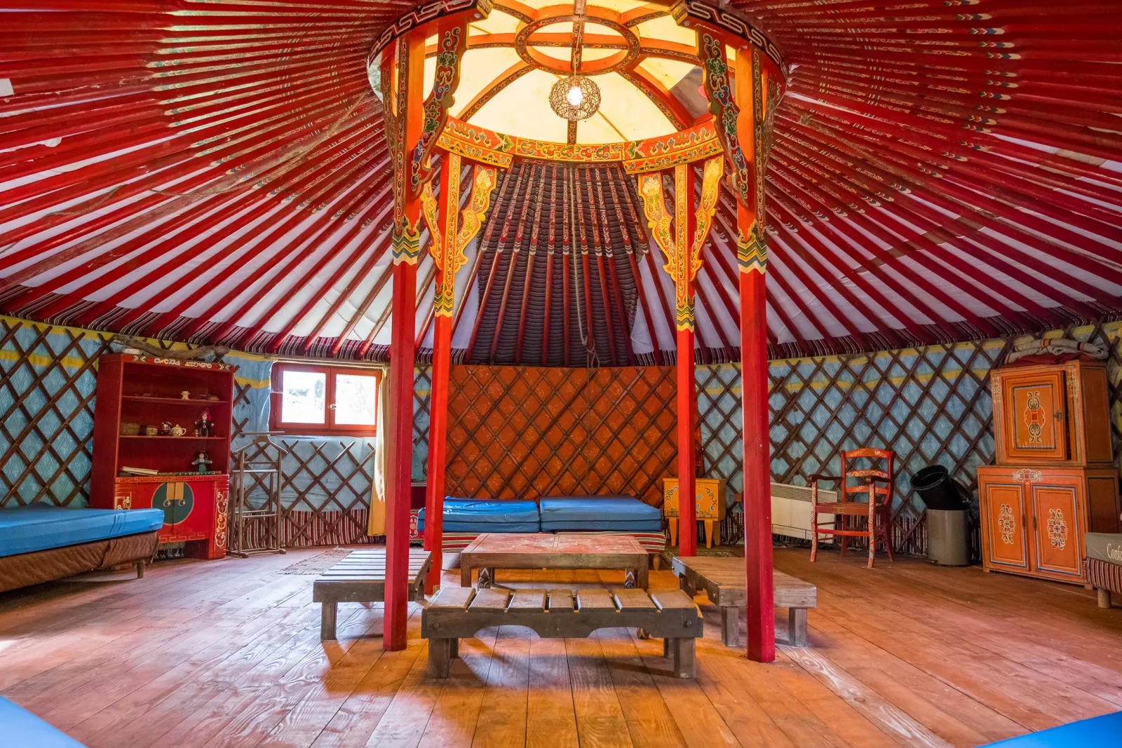 Yourte Rouge d'Au Bonheur Nomade, Caumont-sur-Aure : image 3