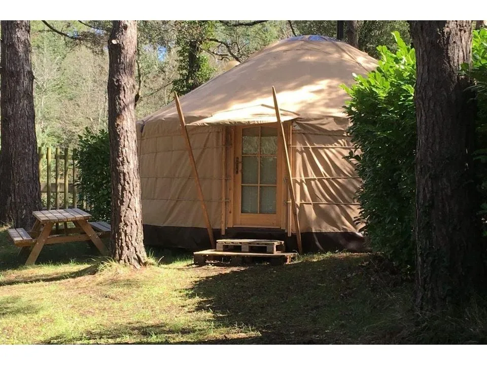 Yourte scandinave de La Cremade (yourte contemporaine), Axat