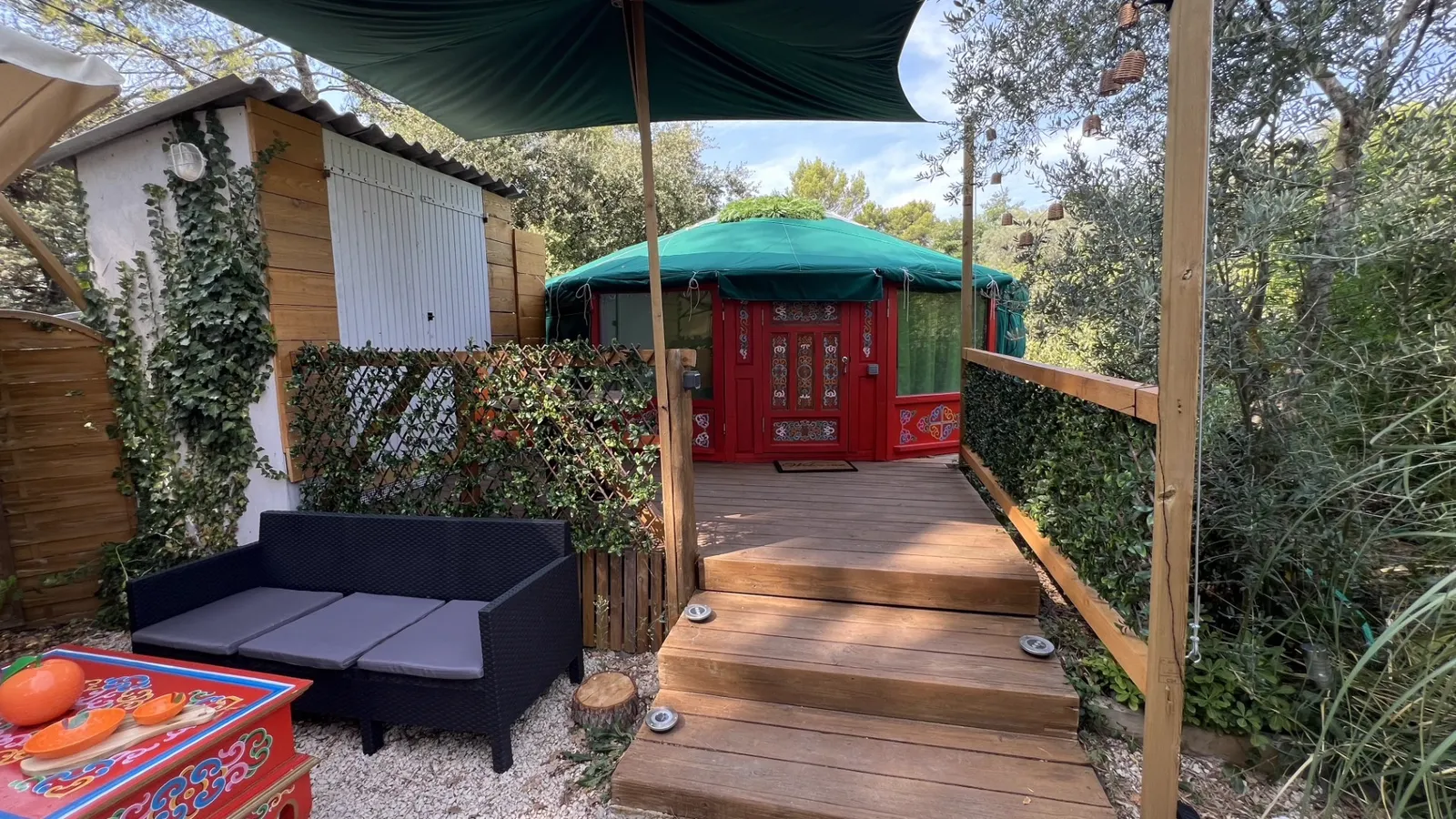 Yourte Shangri-la-Roque, La Roque-sur-Pernes : image 2