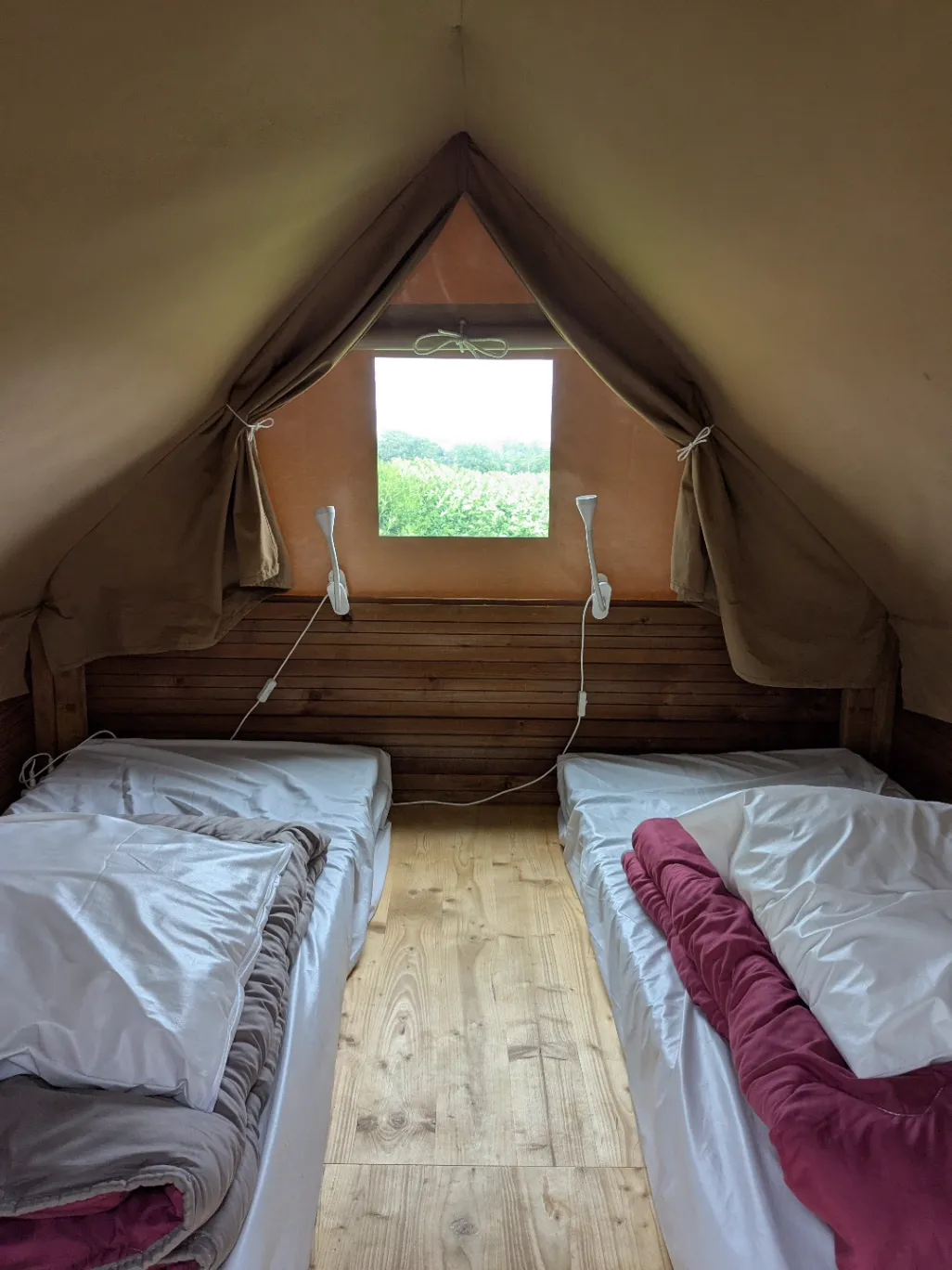 Yourtes du camping de Kerlaudy, Plouénan : image 4
